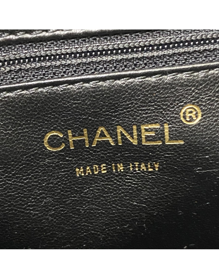 CHANEL Vintage Choco Bar Black Smooth Calfskin Shoulder Bag